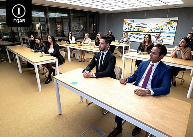 هل يمكن تأسيس شركة فى دبى بالوكالة